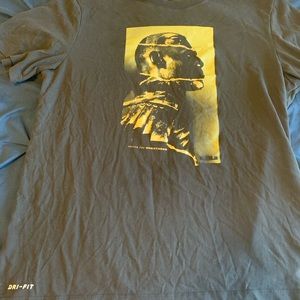 Nike “strive for greatness” men’s t-shirt